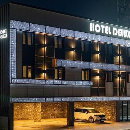 Deluxe Motel Kodže Exteriér fotografie