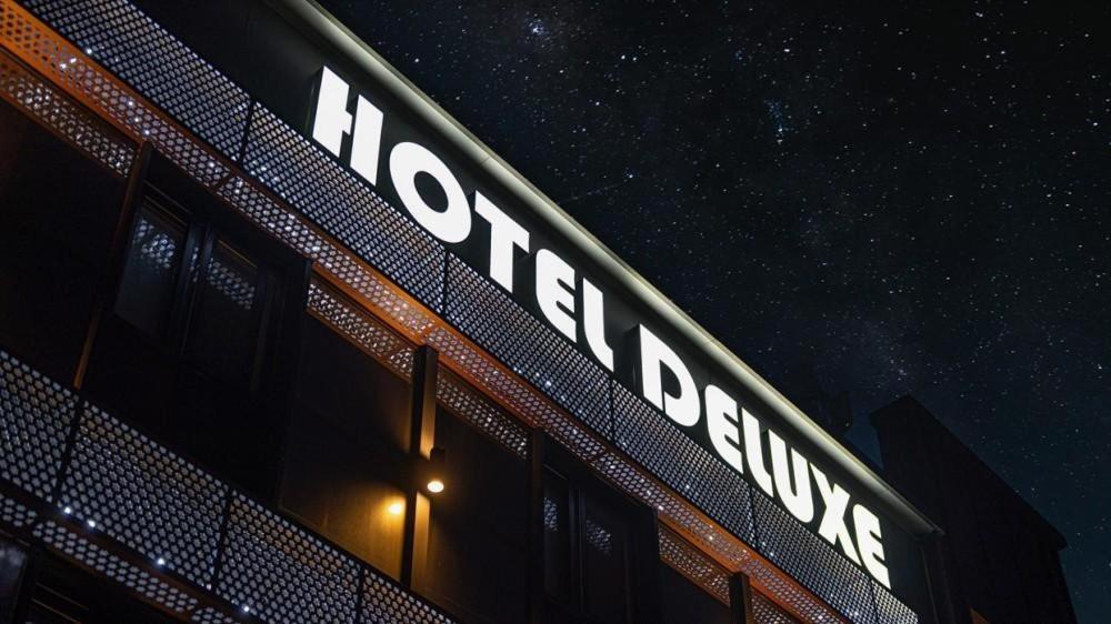 Deluxe Motel Kodže Exteriér fotografie
