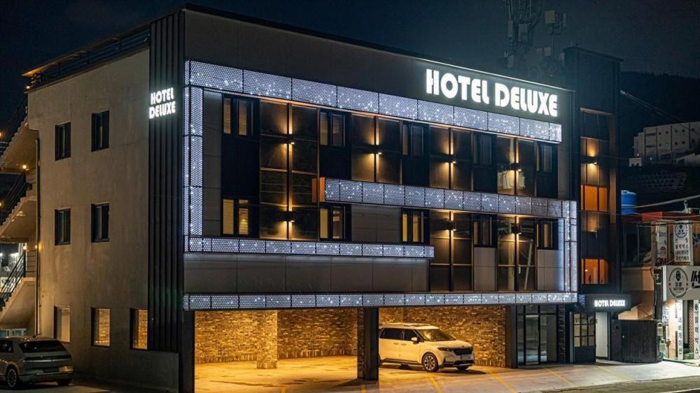 Deluxe Motel Kodže Exteriér fotografie