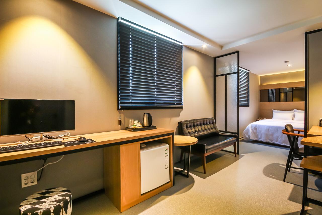 Deluxe Motel Kodže Exteriér fotografie