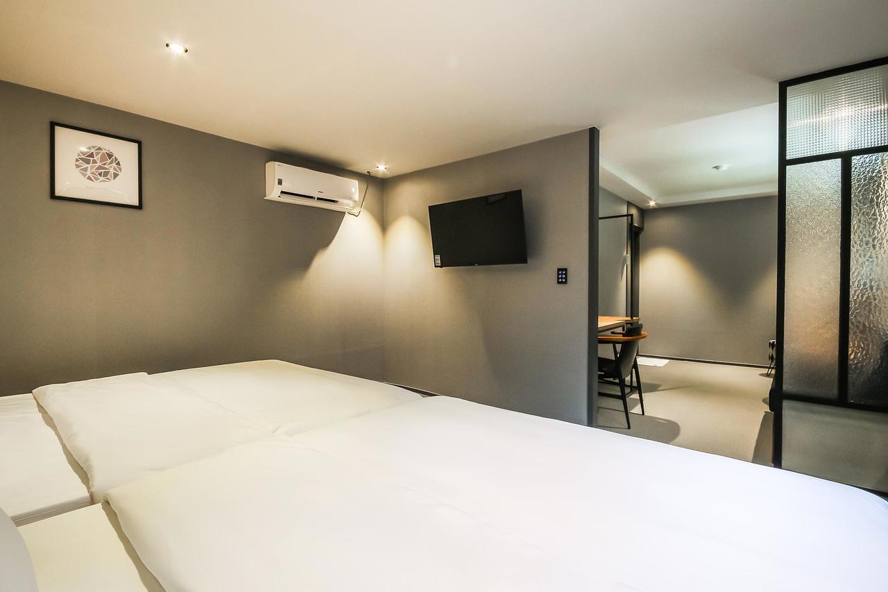 Deluxe Motel Kodže Exteriér fotografie